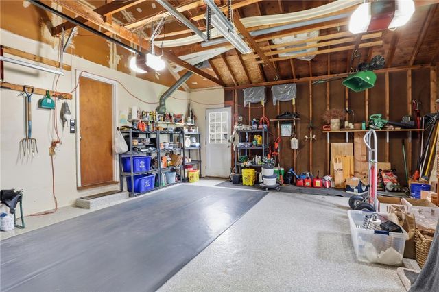 613 Bending Bough, Webster, NY 14580