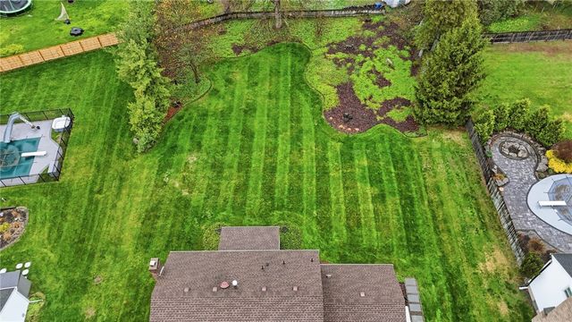 613 Bending Bough, Webster, NY 14580