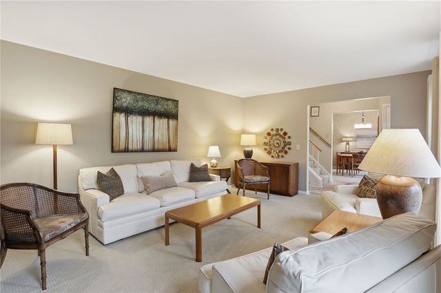 613 Bending Bough, Webster, NY 14580