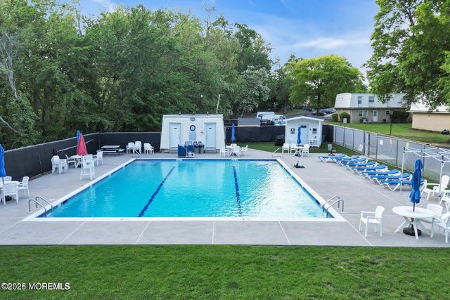 96 White Street D, Eatontown, NJ 07724