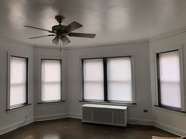 6841 S Prairie Avenue 1, Chicago, IL 60637