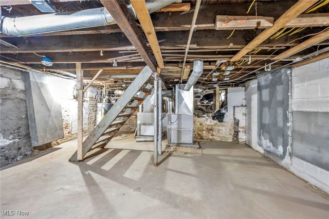 3667 E 61st Street, Cleveland, OH 44105