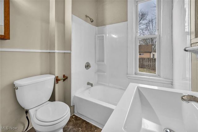 3667 E 61st Street, Cleveland, OH 44105