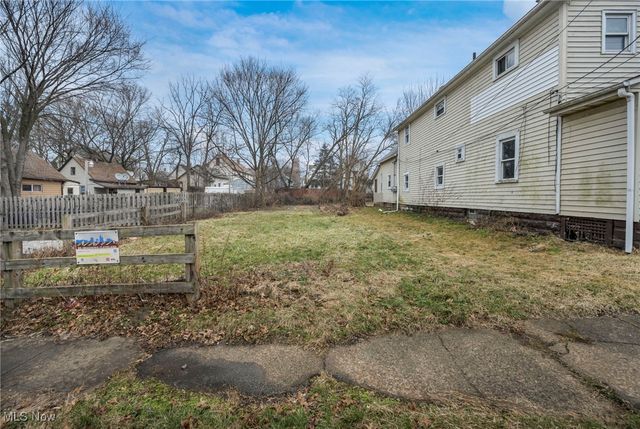 3667 E 61st Street, Cleveland, OH 44105