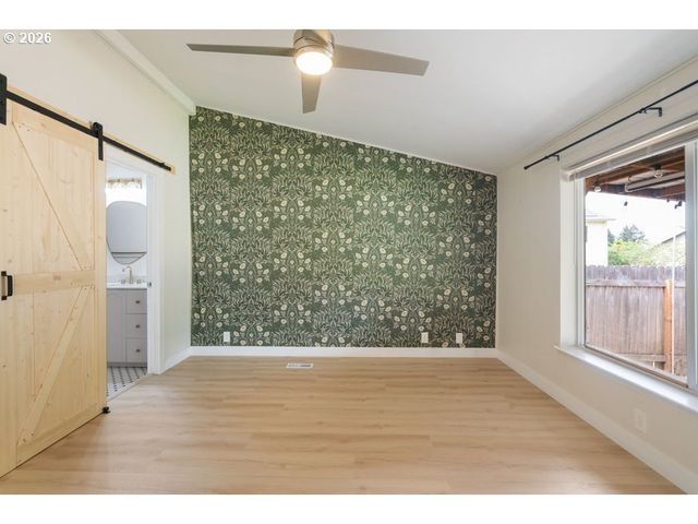 577 Se DANCE Dr, Estacada, OR 97023