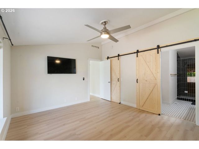577 Se DANCE Dr, Estacada, OR 97023