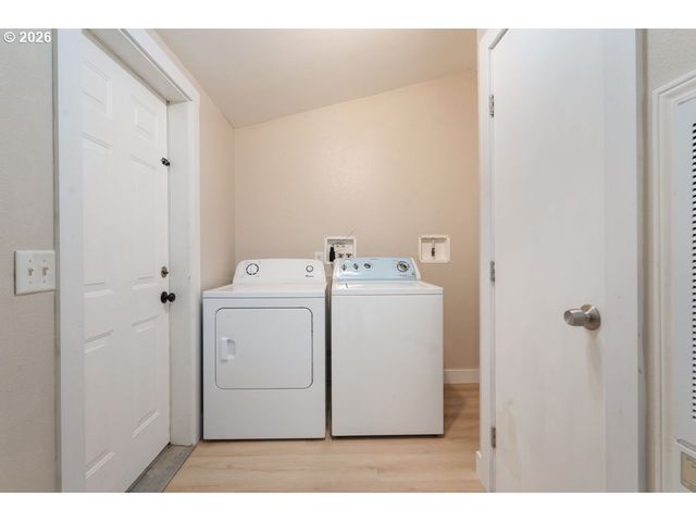 577 Se DANCE Dr, Estacada, OR 97023