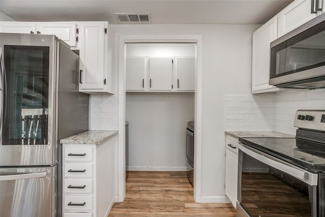 9617 Lea Shore Street, Fort Worth, TX 76179