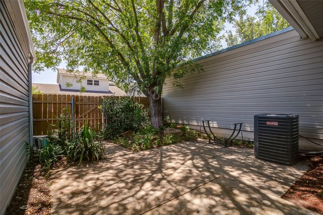 9617 Lea Shore Street, Fort Worth, TX 76179