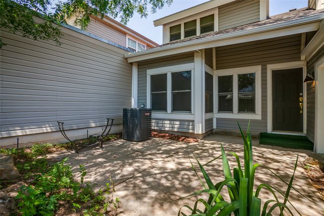 9617 Lea Shore Street, Fort Worth, TX 76179