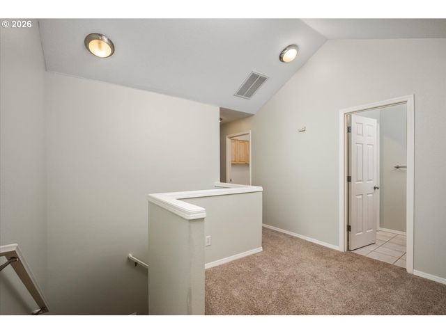 2283 Nw OAK KNOLL Pl, Beaverton, OR 97006