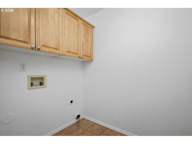 2283 Nw OAK KNOLL Pl, Beaverton, OR 97006