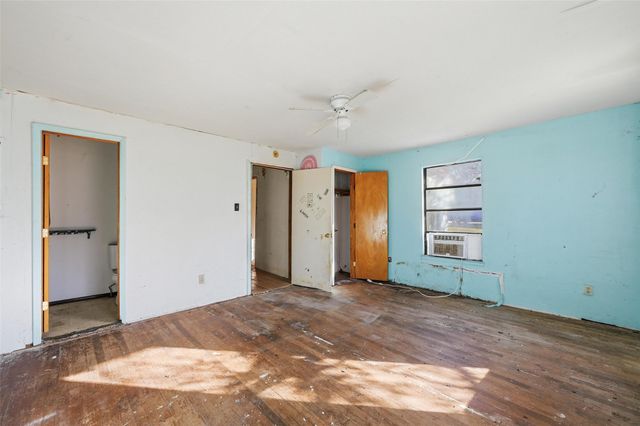 604 S Spears Street, Alvarado, TX 76009