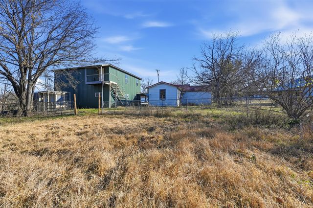 604 S Spears Street, Alvarado, TX 76009