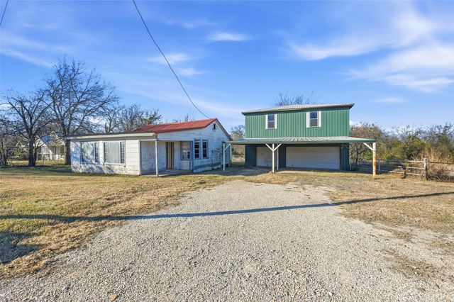 604 S Spears Street, Alvarado, TX 76009