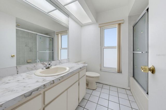 1301 LILY COURT, Tarpon Springs, FL 34689