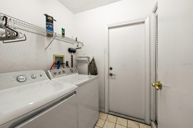 1301 LILY COURT, Tarpon Springs, FL 34689