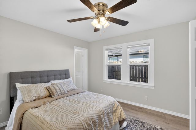 2716 S Jones Street, Fort Worth, TX 76104