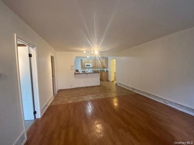 8 Birchwood Avenue, Nanuet, NY 10954