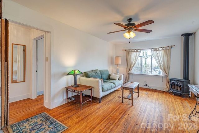 224 Old Home Road, Asheville, NC 28804