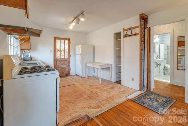 224 Old Home Road, Asheville, NC 28804