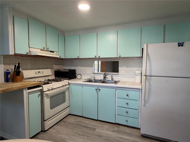 4819 SEA ISLAND AVENUE, Sarasota, FL 34234