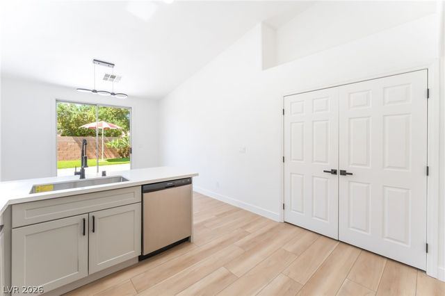 3747 Squirrel Street, Las Vegas, NV 89122