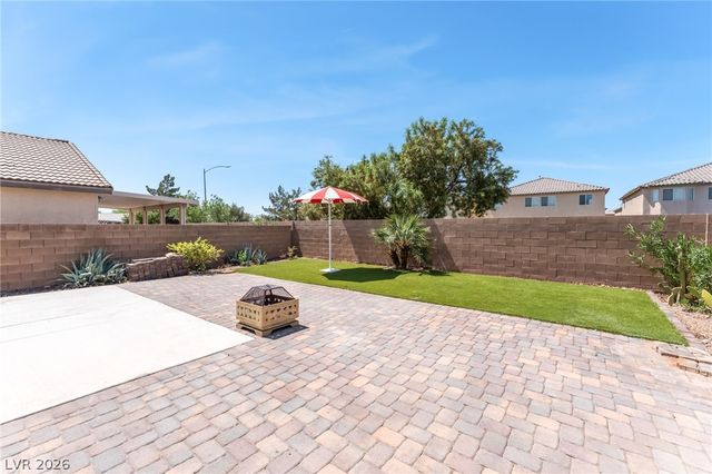 3747 Squirrel Street, Las Vegas, NV 89122