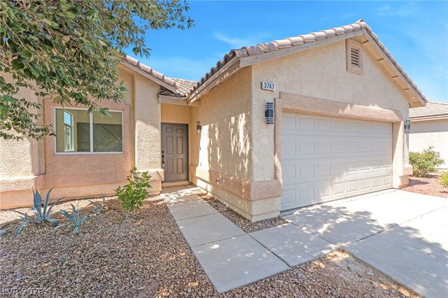 3747 Squirrel Street, Las Vegas, NV 89122