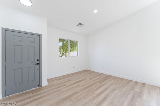 3747 Squirrel Street, Las Vegas, NV 89122