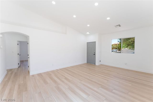 3747 Squirrel Street, Las Vegas, NV 89122
