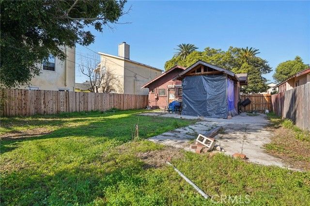 1334 E 9th Street, Long Beach, CA 90813
