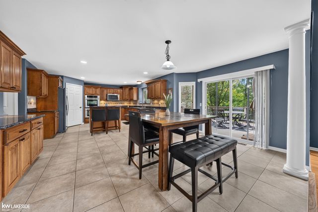 55582 Caesars Drive, Shelby Twp, MI 48315