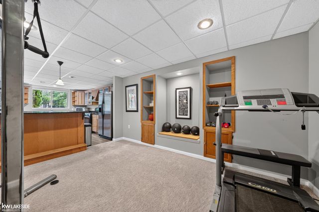 55582 Caesars Drive, Shelby Twp, MI 48315