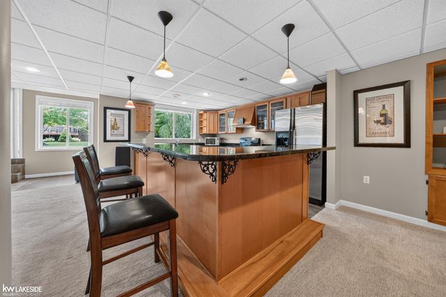 55582 Caesars Drive, Shelby Twp, MI 48315
