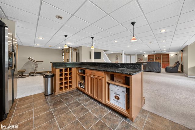 55582 Caesars Drive, Shelby Twp, MI 48315