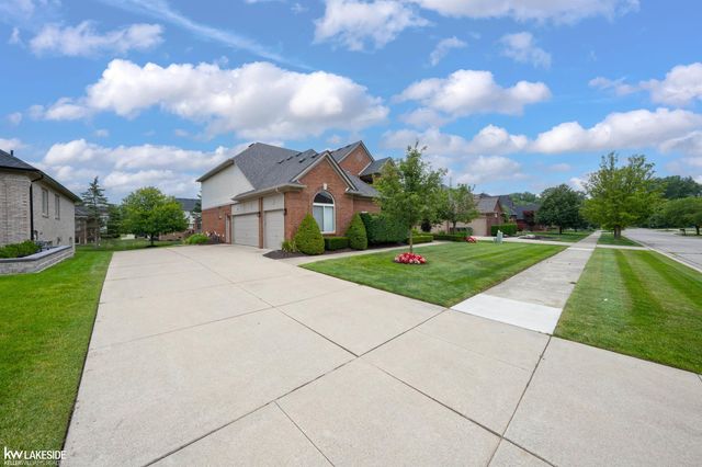 55582 Caesars Drive, Shelby Twp, MI 48315