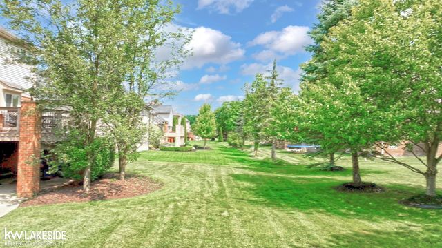 55582 Caesars Drive, Shelby Twp, MI 48315