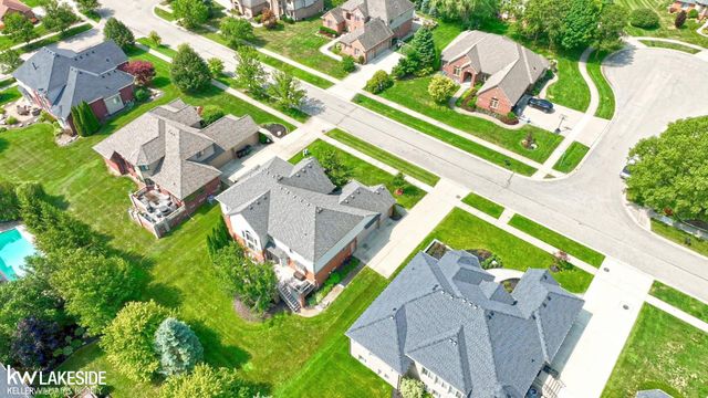 55582 Caesars Drive, Shelby Twp, MI 48315