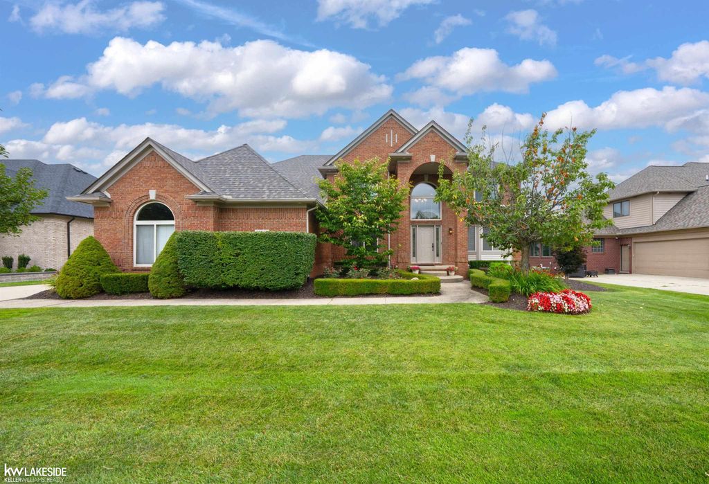 55582 Caesars Drive, Shelby Twp, MI 48315