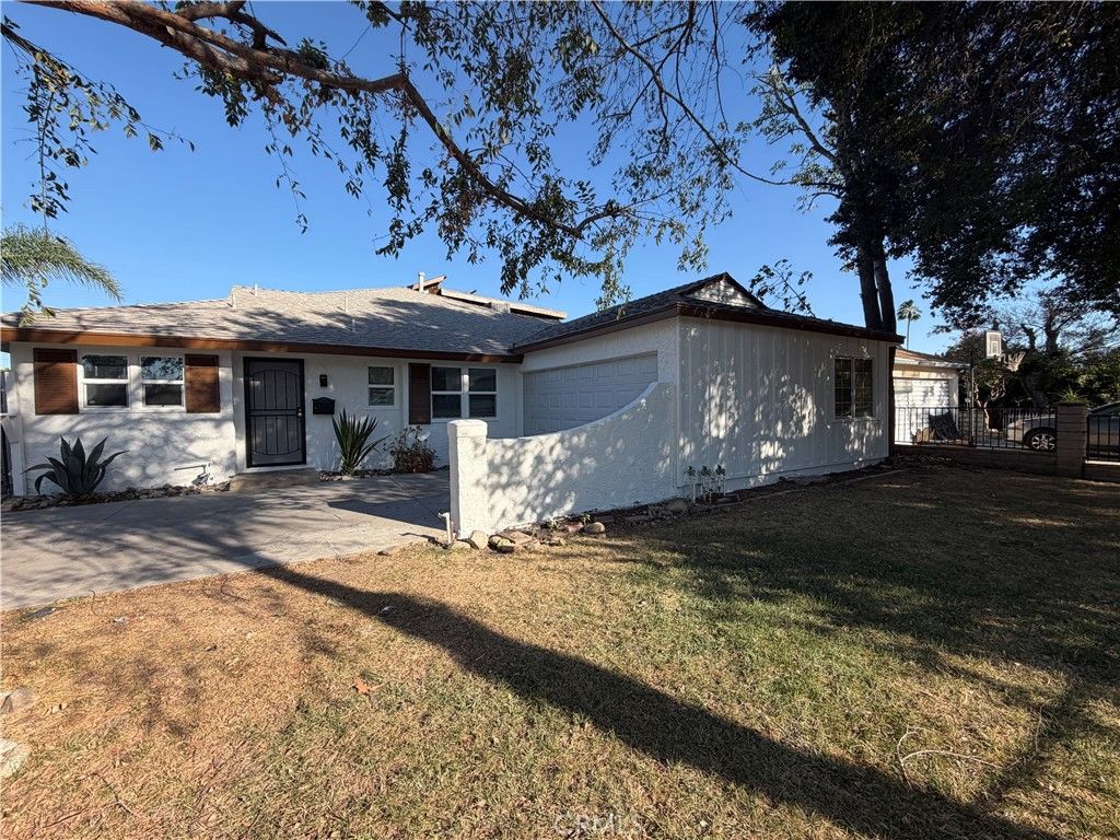 8108 Yarmouth, Reseda, CA 91335 — photo 2