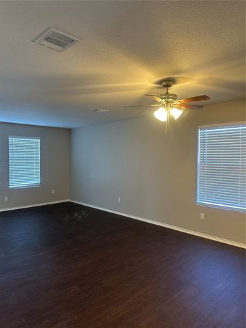 12401 Steel Wood Lane, Rhome, TX 76078