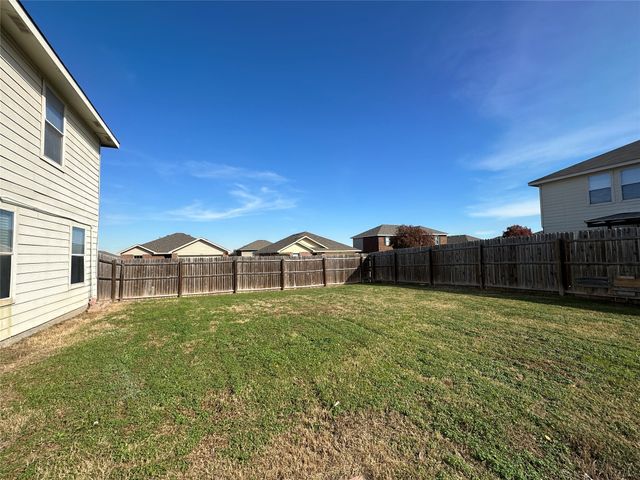 12401 Steel Wood Lane, Rhome, TX 76078