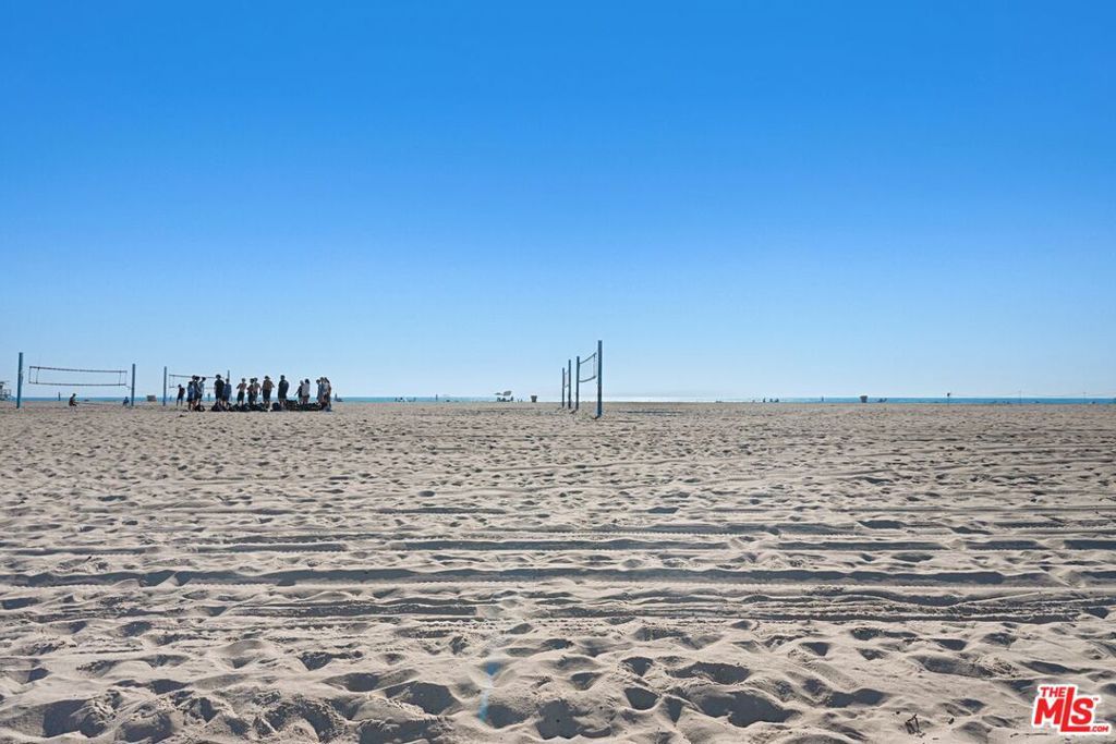 121 Strand Street 13, Santa Monica, CA 90405 — photo 4