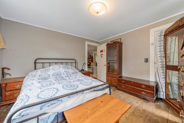 32 Union Street, Hillsborough, NH 03244