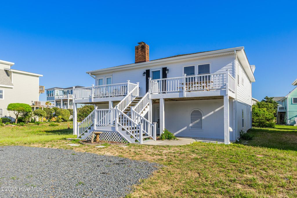 317 Sand Piper Lane, Holden Beach, NC 28462
