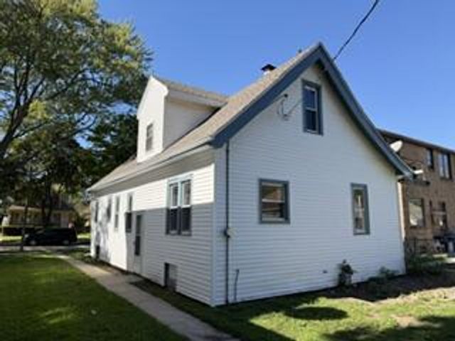 4520 N 41st STREET, Milwaukee, WI 53209