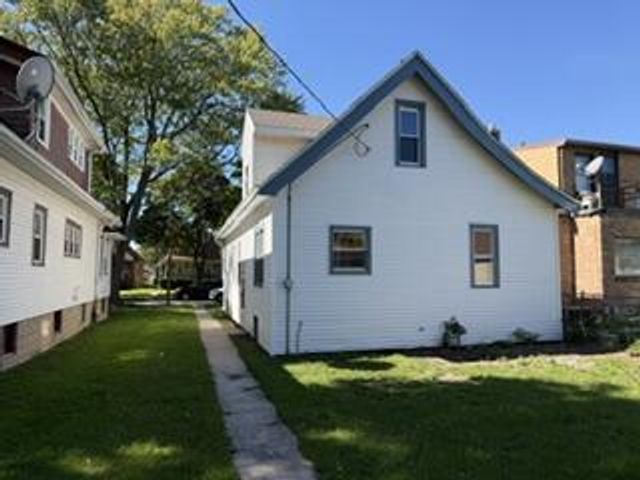 4520 N 41st STREET, Milwaukee, WI 53209