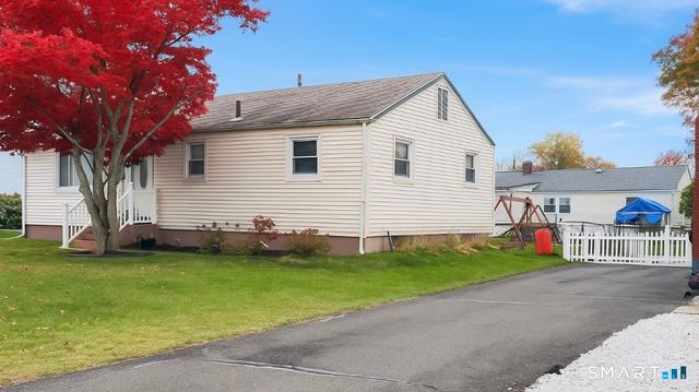 97 Brussels Avenue, Wethersfield, CT 06109