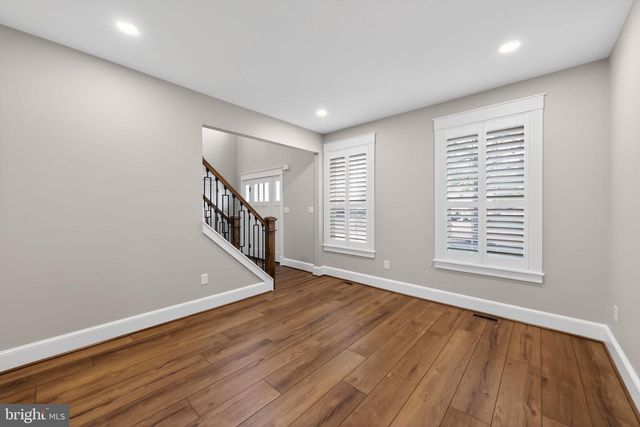 306 PICKWICK DR, Williamstown, NJ 08094